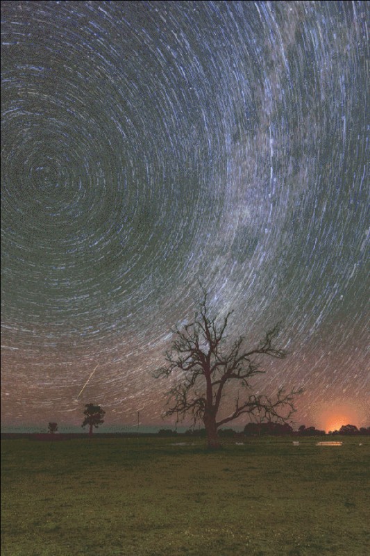 Supersized Capel Star Trails Max Colors - Click Image to Close