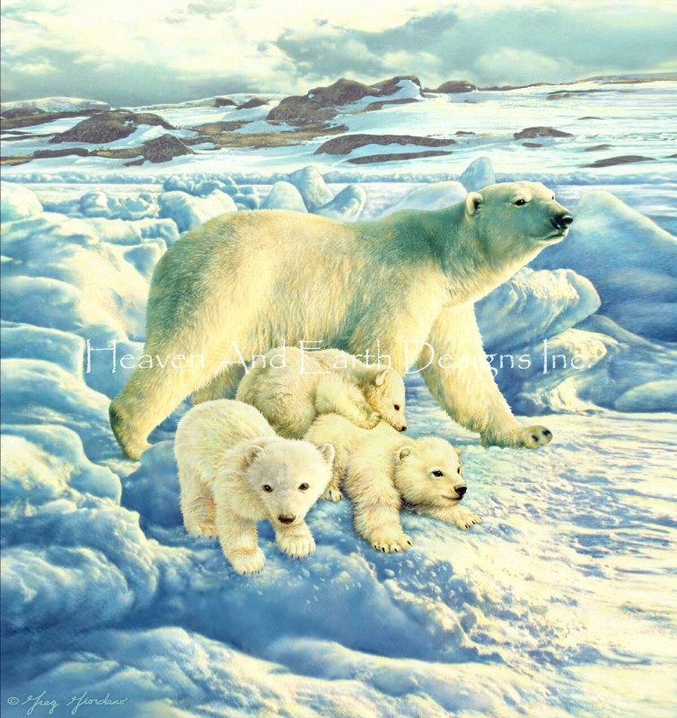 Polar Bear With Babies - Click Image to Close